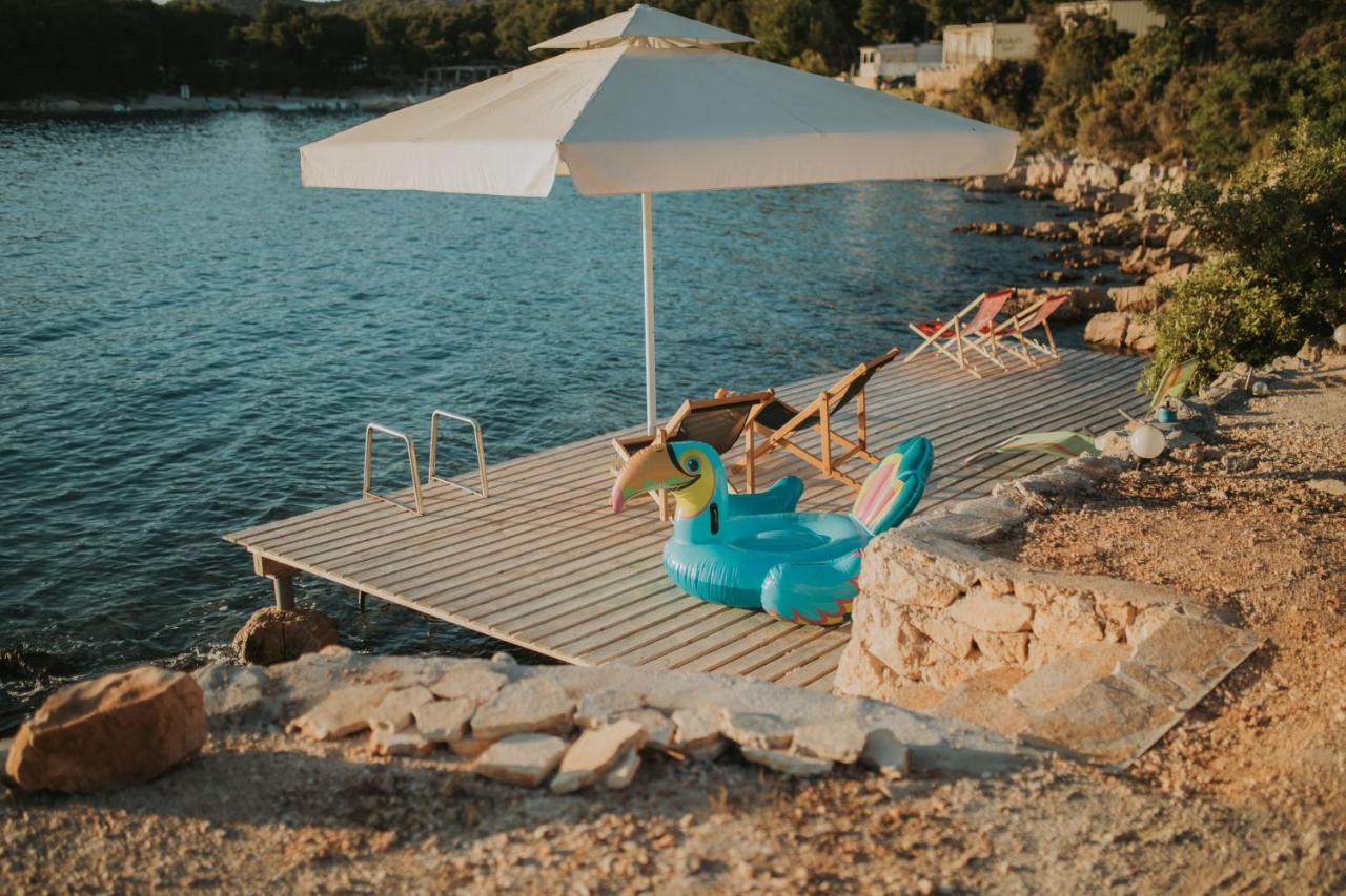 Mara'S Coast - Giulia Villa Drage Bagian luar foto