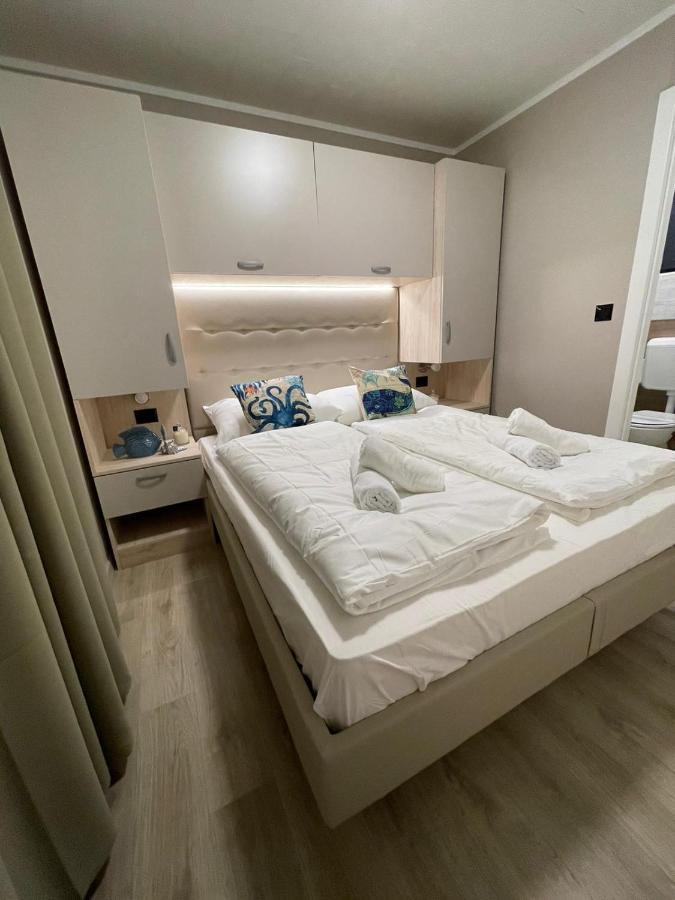 Mara'S Coast - Giulia Villa Drage Bagian luar foto