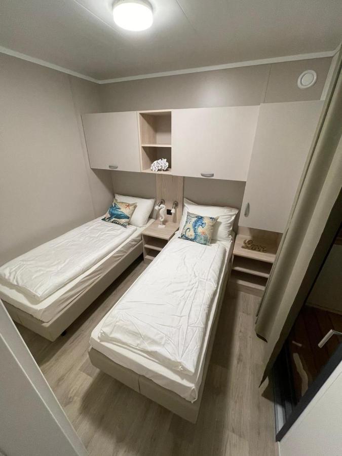 Mara'S Coast - Giulia Villa Drage Bagian luar foto