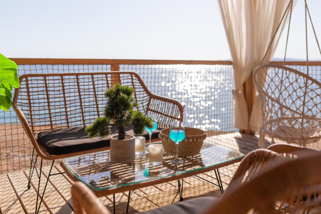 Mara'S Coast - Giulia Villa Drage Bagian luar foto